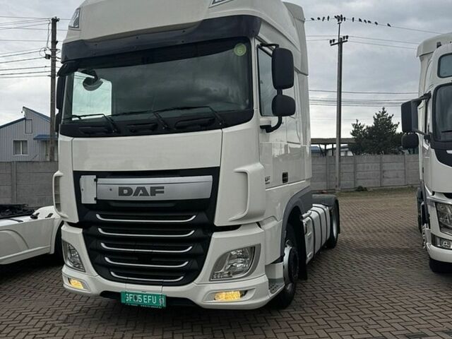 Белый Даф XF 106, объемом двигателя 12.9 л и пробегом 946 тыс. км за 24000 $, фото 1 на Automoto.ua