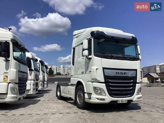 Белый Даф XF 106, объемом двигателя 12.9 л и пробегом 700 тыс. км за 31000 $, фото 1 на Automoto.ua