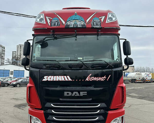 Красный Даф XF 106, объемом двигателя 12.9 л и пробегом 850 тыс. км за 17500 $, фото 1 на Automoto.ua