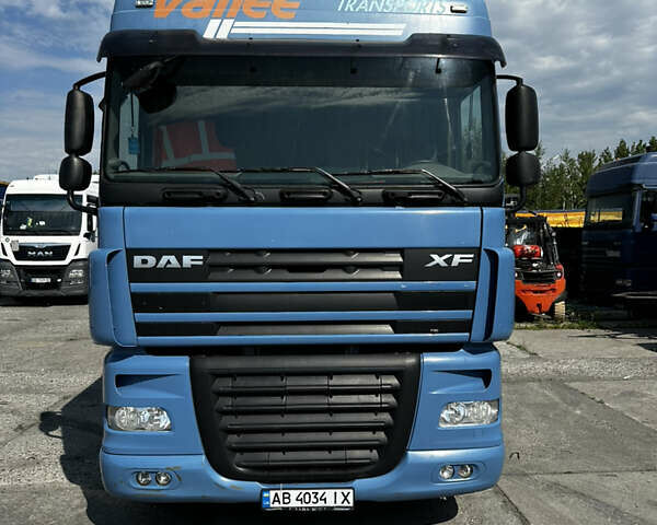 Синий Даф XF 106, объемом двигателя 0 л и пробегом 960 тыс. км за 44000 $, фото 1 на Automoto.ua