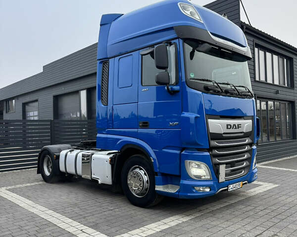 Синий Даф XF 106, объемом двигателя 0 л и пробегом 921 тыс. км за 27691 $, фото 1 на Automoto.ua