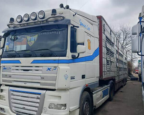 Белый Даф XF 460 FT, объемом двигателя 0 л и пробегом 880 тыс. км за 22000 $, фото 1 на Automoto.ua