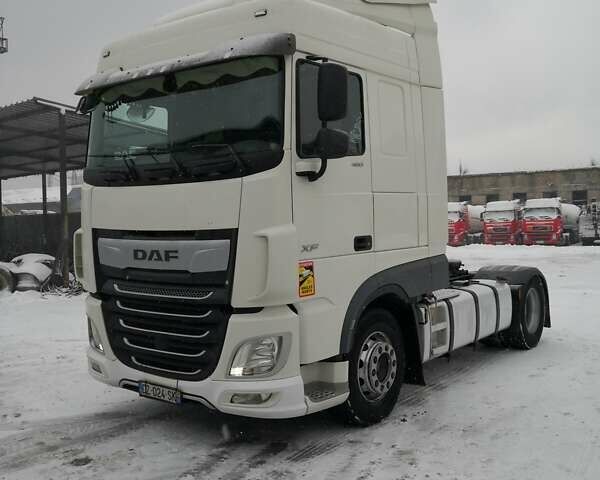Белый Даф XF 480 FT, объемом двигателя 0 л и пробегом 921 тыс. км за 28800 $, фото 1 на Automoto.ua