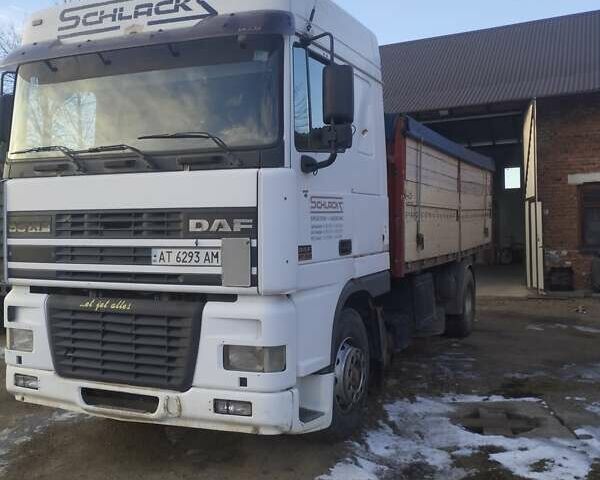 Білий Даф XF 95, об'ємом двигуна 12.6 л та пробігом 147 тис. км за 11900 $, фото 1 на Automoto.ua