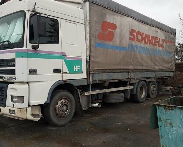 Белый Даф XF 95, объемом двигателя 12.6 л и пробегом 800 тыс. км за 11000 $, фото 1 на Automoto.ua