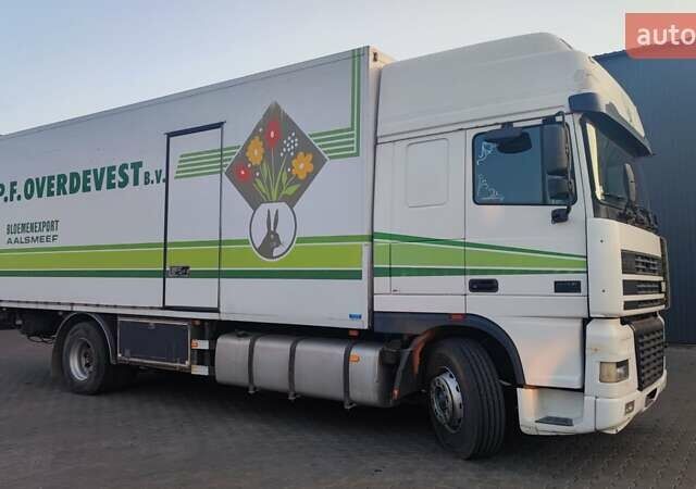 Белый Даф XF 95, объемом двигателя 12.58 л и пробегом 792 тыс. км за 12000 $, фото 1 на Automoto.ua