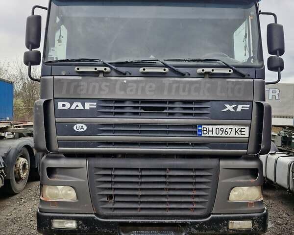 Коричневый Даф XF 95, объемом двигателя 12.58 л и пробегом 1 тыс. км за 8500 $, фото 1 на Automoto.ua