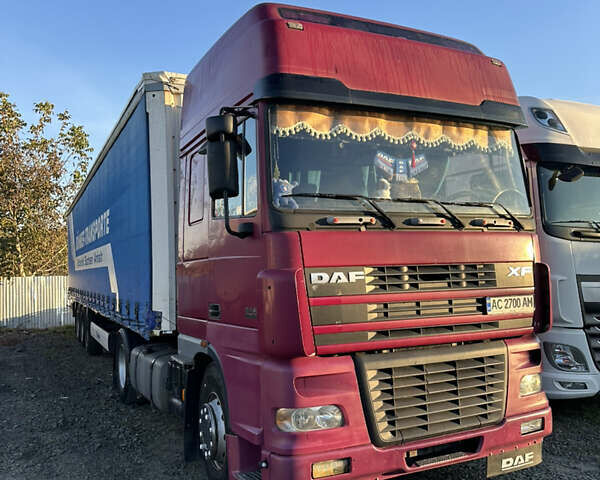 Красный Даф XF 95, объемом двигателя 12.58 л и пробегом 1 тыс. км за 10100 $, фото 1 на Automoto.ua