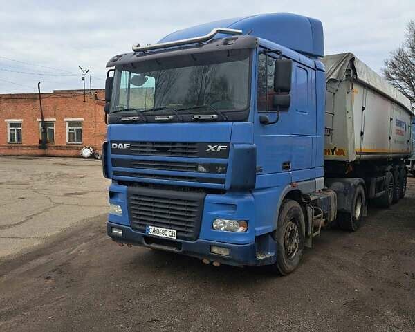 Даф XF 95, объемом двигателя 12.6 л и пробегом 1 тыс. км за 9000 $, фото 1 на Automoto.ua