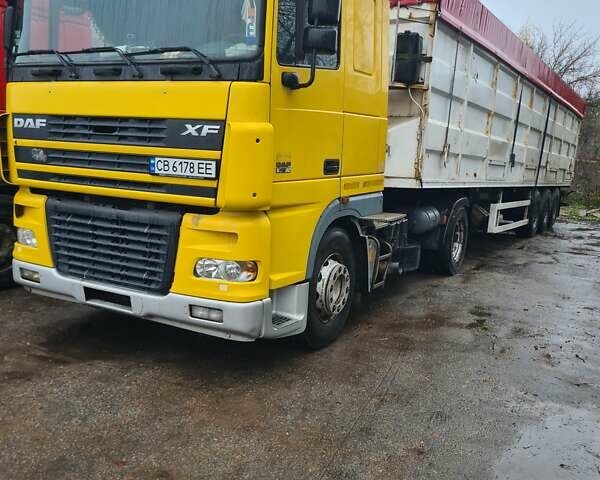 Желтый Даф XF 95, объемом двигателя 12.58 л и пробегом 11 тыс. км за 17000 $, фото 1 на Automoto.ua