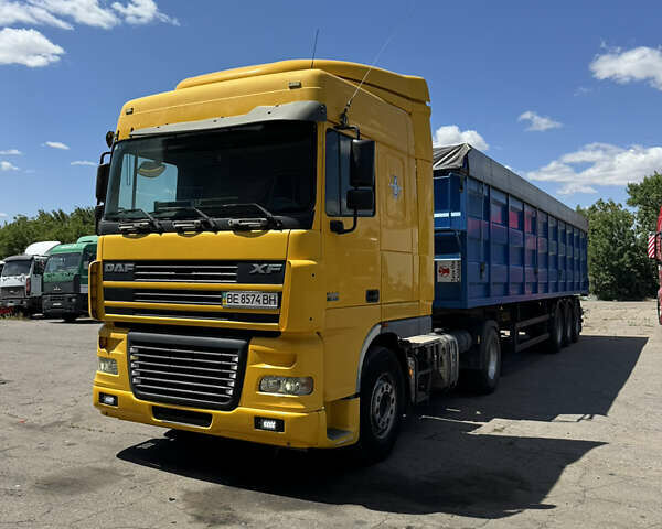 Жовтий Даф XF 95, об'ємом двигуна 12.6 л та пробігом 800 тис. км за 12000 $, фото 1 на Automoto.ua