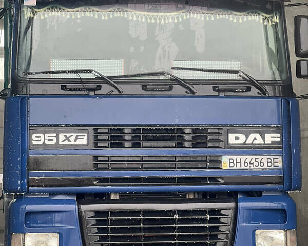 Синій Даф XF 95, об'ємом двигуна 12.5 л та пробігом 2 тис. км за 9500 $, фото 1 на Automoto.ua