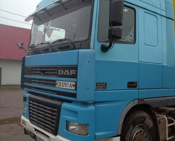 Синий Даф XF 95, объемом двигателя 12.6 л и пробегом 500 тыс. км за 8300 $, фото 1 на Automoto.ua