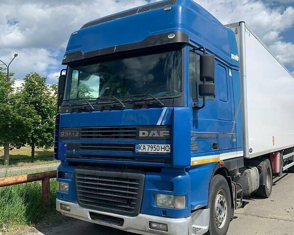 Синий Даф XF 95, объемом двигателя 12.58 л и пробегом 1 тыс. км за 5500 $, фото 1 на Automoto.ua