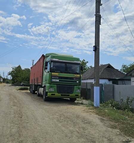 Даф XF 95 2001 в Новой Одессе на Automoto.ua Зеленый Даф XF 95, объемом двигателя 12.58 л и пробегом 500 тыс. км за 12500 $, фото 1 на Automoto.ua