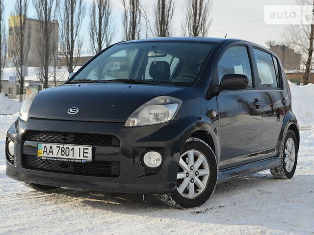 Чорний Дайхатсу Sirion, об'ємом двигуна 1.5 л та пробігом 162 тис. км за 5700 $, фото 1 на Automoto.ua