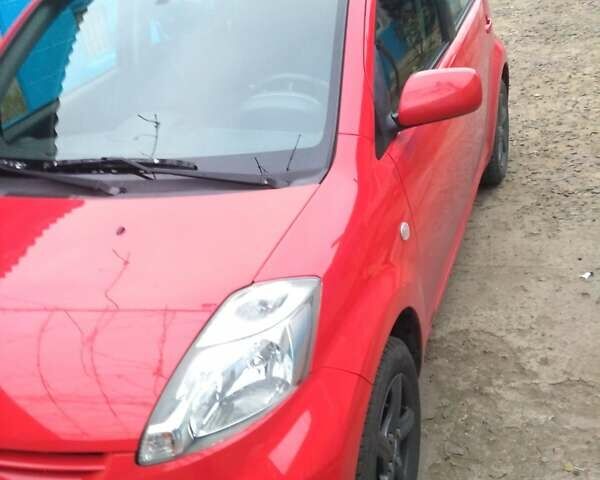 Дайхатсу Сирион, объемом двигателя 1 л и пробегом 133 тыс. км за 3500 $, фото 1 на Automoto.ua