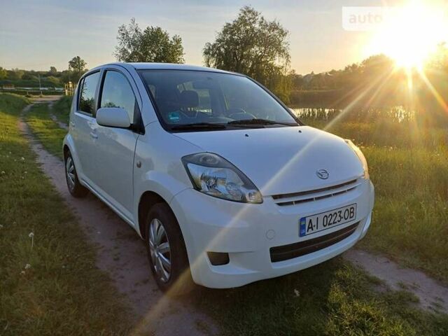 Дайхатсу Sirion, об'ємом двигуна 1 л та пробігом 204 тис. км за 4400 $, фото 1 на Automoto.ua