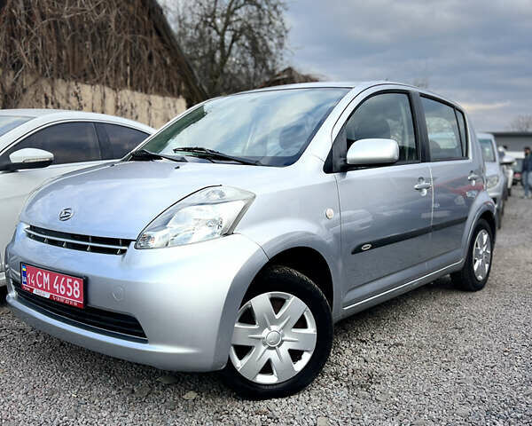 Серый Дайхатсу Сирион, объемом двигателя 1.3 л и пробегом 190 тыс. км за 6300 $, фото 1 на Automoto.ua