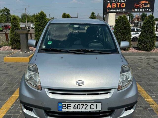 Серый Дайхатсу Сирион, объемом двигателя 1.3 л и пробегом 150 тыс. км за 3700 $, фото 1 на Automoto.ua