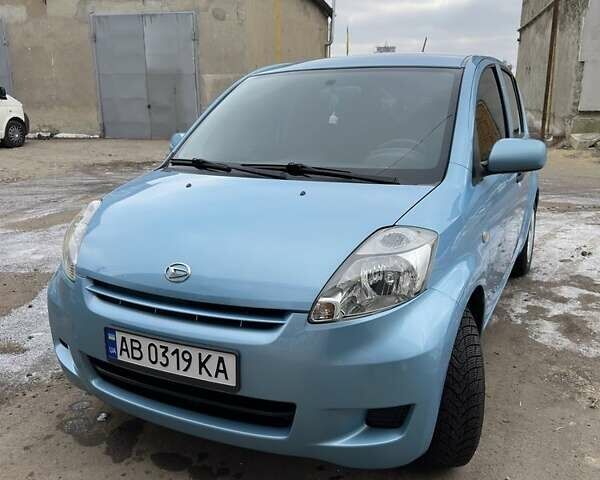 Синій Дайхатсу Sirion, об'ємом двигуна 1 л та пробігом 180 тис. км за 5000 $, фото 1 на Automoto.ua