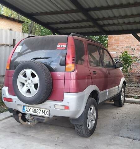 Дайхатсу Териос 1997 в Харькове на Automoto.ua Красный Дайхатсу Териос, объемом двигателя 1.3 л и пробегом 198 тыс. км за 3200 $, фото 1 на Automoto.ua