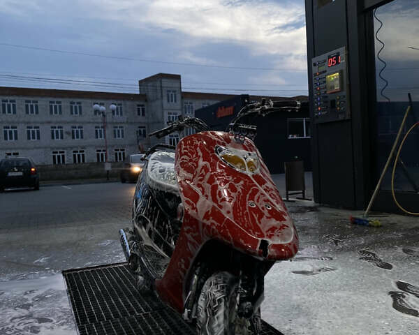 Червоний Дефіант Дефіант, об'ємом двигуна 0 л та пробігом 10 тис. км за 169 $, фото 1 на Automoto.ua