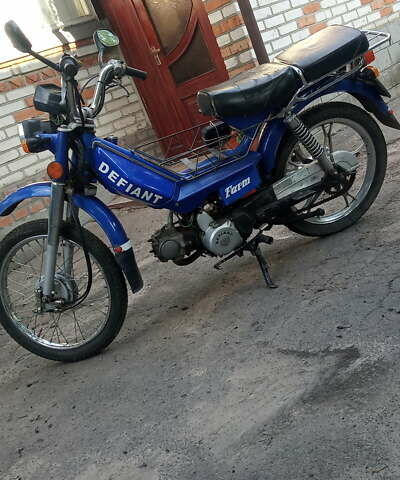 Синій Дефіант Дефіант, об'ємом двигуна 0 л та пробігом 7 тис. км за 290 $, фото 1 на Automoto.ua