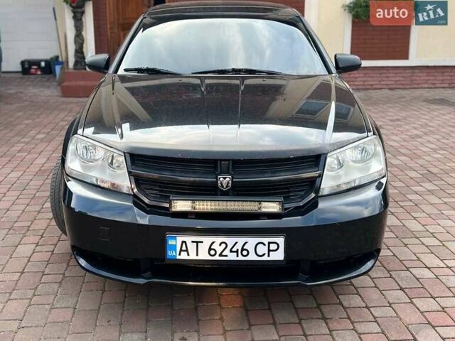 Черный Додж Авенджер, объемом двигателя 2 л и пробегом 279 тыс. км за 4500 $, фото 1 на Automoto.ua