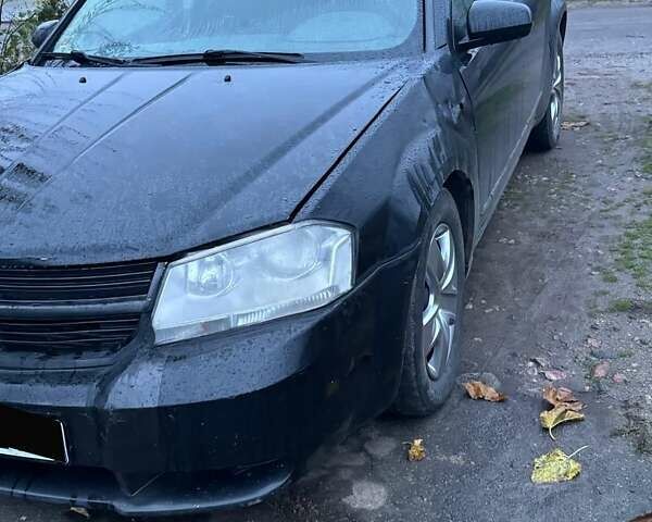Чорний Додж Avenger, об'ємом двигуна 0 л та пробігом 361 тис. км за 2100 $, фото 1 на Automoto.ua