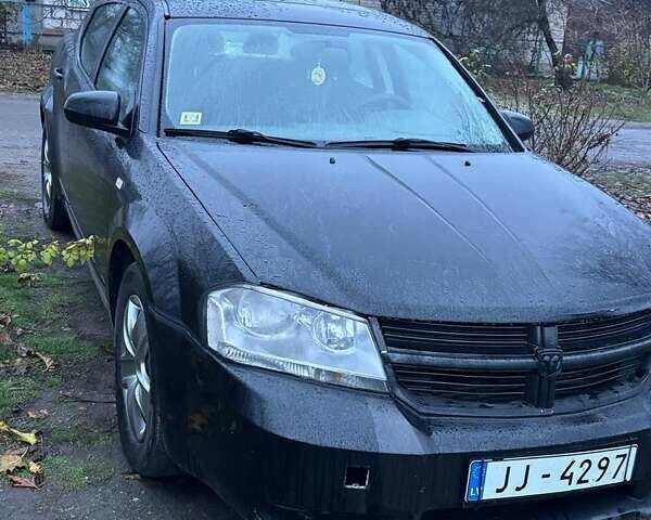 Чорний Додж Avenger, об'ємом двигуна 2 л та пробігом 361 тис. км за 2100 $, фото 1 на Automoto.ua