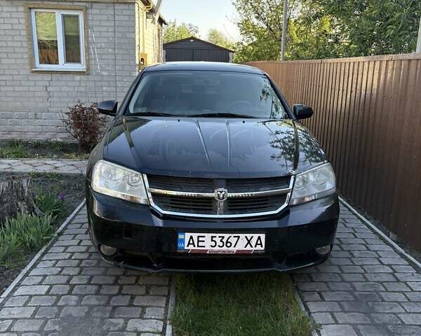 Черный Додж Авенджер, объемом двигателя 2.36 л и пробегом 108 тыс. км за 5400 $, фото 1 на Automoto.ua
