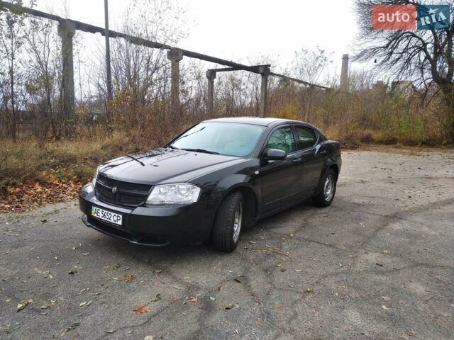 Черный Додж Авенджер, объемом двигателя 2 л и пробегом 154 тыс. км за 6999 $, фото 1 на Automoto.ua
