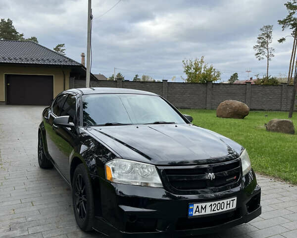 Черный Додж Авенджер, объемом двигателя 2.4 л и пробегом 254 тыс. км за 6500 $, фото 1 на Automoto.ua