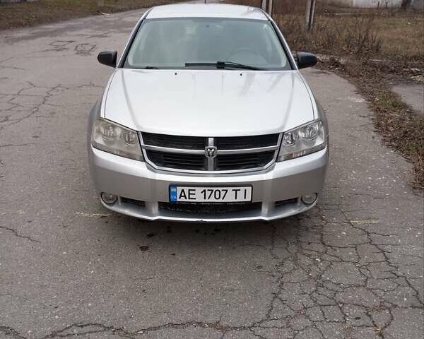 Серый Додж Авенджер, объемом двигателя 2.4 л и пробегом 179 тыс. км за 4200 $, фото 1 на Automoto.ua