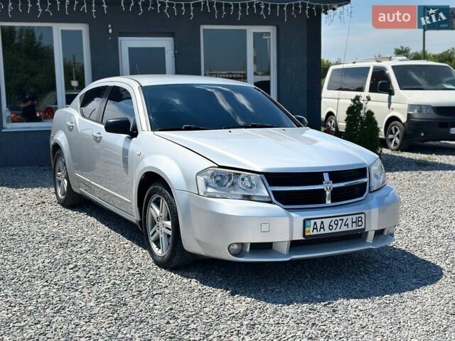 Сірий Додж Avenger, об'ємом двигуна 2.36 л та пробігом 240 тис. км за 4500 $, фото 1 на Automoto.ua