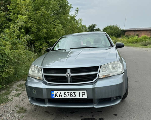 Сірий Додж Avenger, об'ємом двигуна 2 л та пробігом 580 тис. км за 4700 $, фото 1 на Automoto.ua