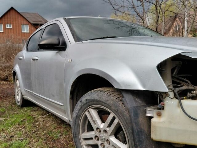 Серый Додж Авенджер, объемом двигателя 2.4 л и пробегом 370 тыс. км за 2500 $, фото 1 на Automoto.ua