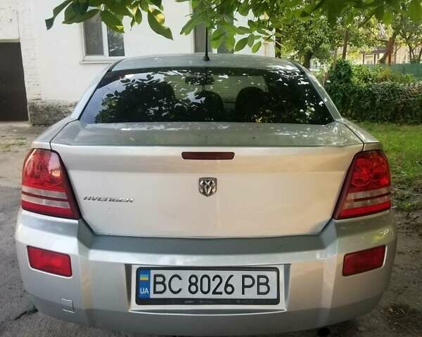 Серый Додж Авенджер, объемом двигателя 2 л и пробегом 207 тыс. км за 5700 $, фото 1 на Automoto.ua