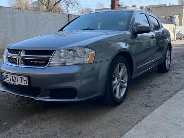 Сірий Додж Avenger, об'ємом двигуна 2.4 л та пробігом 222 тис. км за 5000 $, фото 1 на Automoto.ua