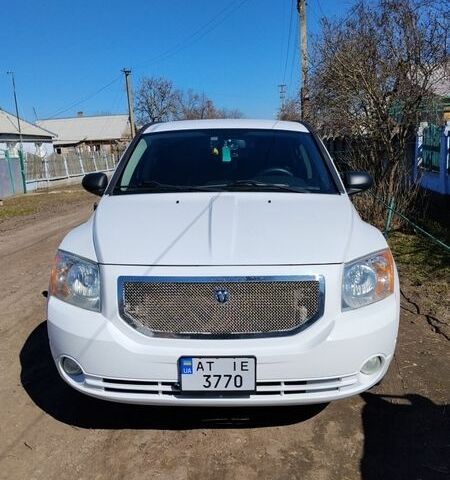 Білий Додж Caliber, об'ємом двигуна 2 л та пробігом 202 тис. км за 8300 $, фото 1 на Automoto.ua