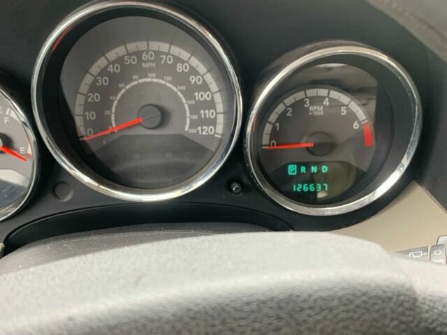 Бежевый Додж Калибер, объемом двигателя 2 л и пробегом 200 тыс. км за 7500 $, фото 1 на Automoto.ua