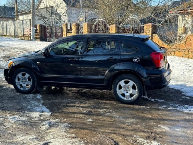 Черный Додж Калибер, объемом двигателя 2 л и пробегом 260 тыс. км за 5300 $, фото 1 на Automoto.ua