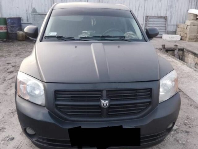 Черный Додж Калибер, объемом двигателя 2 л и пробегом 365 тыс. км за 4000 $, фото 1 на Automoto.ua