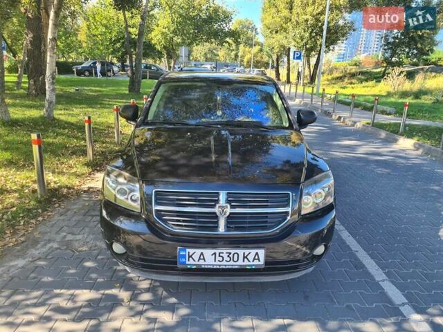 Черный Додж Калибер, объемом двигателя 2 л и пробегом 270 тыс. км за 5500 $, фото 1 на Automoto.ua