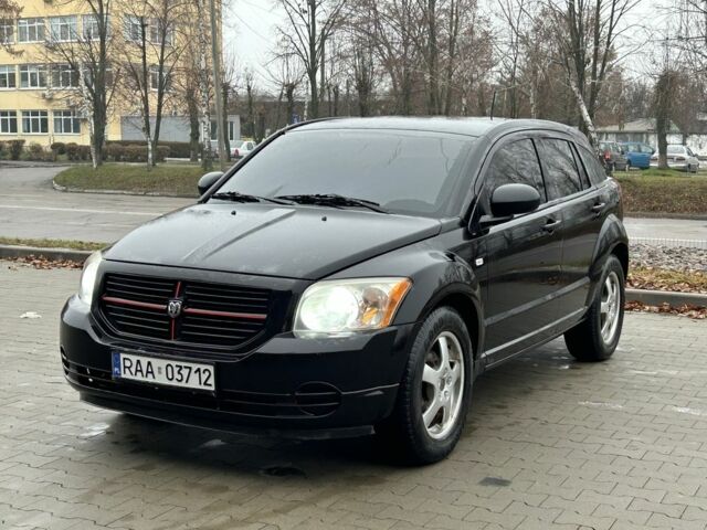 Черный Додж Калибер, объемом двигателя 2 л и пробегом 220 тыс. км за 2950 $, фото 1 на Automoto.ua