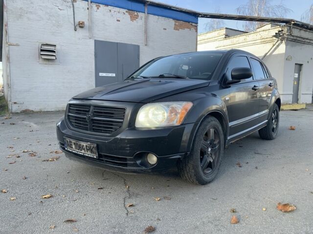 Черный Додж Калибер, объемом двигателя 2 л и пробегом 250 тыс. км за 1900 $, фото 1 на Automoto.ua