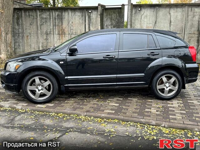 Черный Додж Калибер, объемом двигателя 2 л и пробегом 191 тыс. км за 5500 $, фото 1 на Automoto.ua