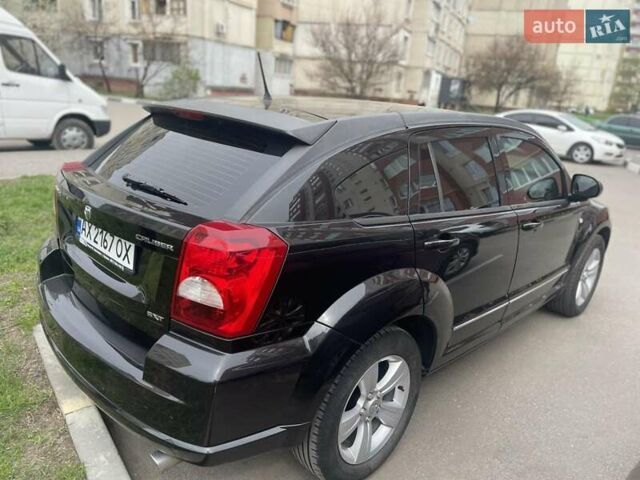 Черный Додж Калибер, объемом двигателя 2 л и пробегом 181 тыс. км за 7500 $, фото 1 на Automoto.ua