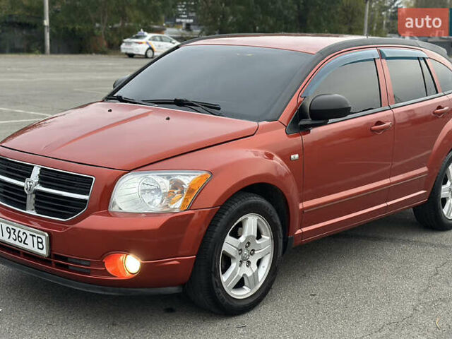 Червоний Додж Caliber, об'ємом двигуна 2 л та пробігом 204 тис. км за 5750 $, фото 1 на Automoto.ua